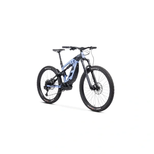 Telaio Materiale: Alluminio 6061 idroformato Geometria: THOK Progressive System Taglie disponibili: S / M / L / XL Motore Modello: Shimano EP6 Potenza nominale: 250 W Coppia massima: 85 Nm Batteria Tipo: Shimano integrata Capacità: 630 Wh Autonomia: Fino a 120 km (variabile in base a terreno e utilizzo) Ricarica: Porta laterale + caricabatterie incluso Display & Controllo Display: Shimano EM800 LCD Modalità: Eco, Trail, Boost Trasmissione Cambio: Shimano Deore M5100 Velocità: 11 rapporti Cassetta: 11–51T Sospensioni Anteriore: RockShox Recon Silver RL 150 mm Posteriore: RockShox Deluxe Select R 140 mm Freni Tipo: A disco idraulici Modello: SRAM Guide T Rotori: 203 mm anteriore / 180 mm posteriore Ruote Anteriore: 29" Posteriore: 27.5" Pneumatici: Maxxis DHR II 29x2.6" / 27.5x2.8" Componenti Reggisella: Telescopico THOK Manubrio: THOK 780 mm Sella: Selle Italia Peso Peso indicativo: 23,5 kg (in base alla taglia) Portata massima: 120 kg Caratteristiche extra Colore: Edizione limitata COLOR EDITION Uso consigliato: All-mountain, trail tecnico, touring sportivo THOK MIG 2.0 630 COLOR EDITION EBIKE 1